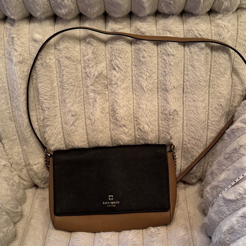 Kate Spade Elegant Black and Tan Crossbody Bag